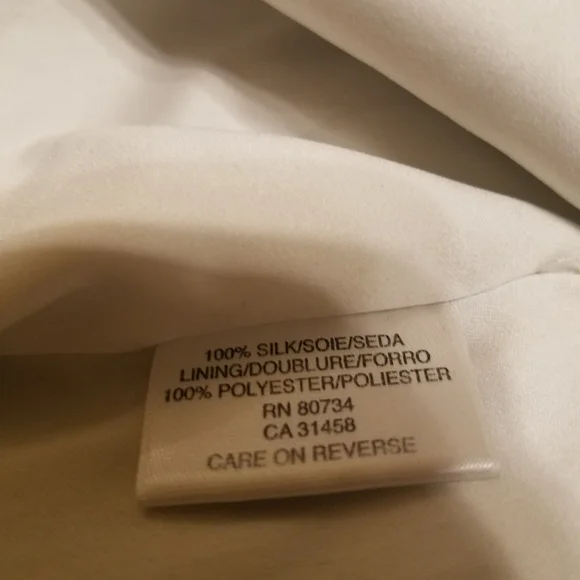 BCBG MAXAZRIA 100% Silk - Picture 8 of 8